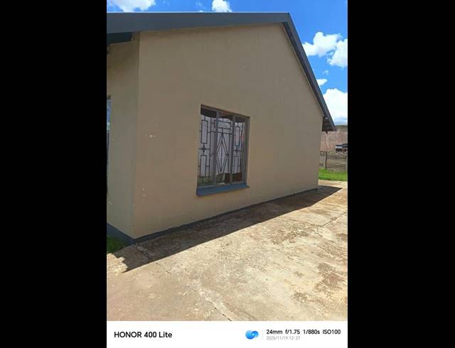 2 BEDROOM HOUSE FOR SALE IN SEBOKENG ZONE 17